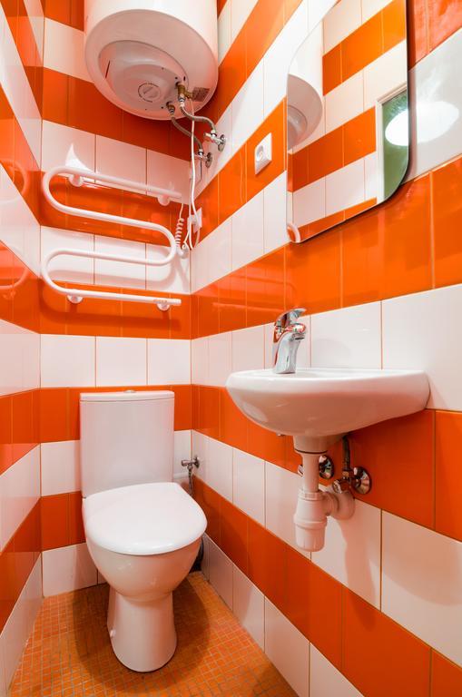 לבוב Economy Apartment On Rappoporta 7A-1 מראה חיצוני תמונה